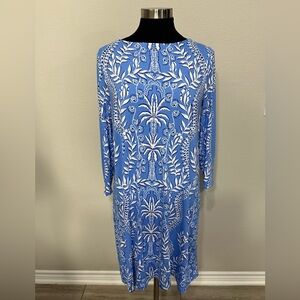 Lili pulitzer blue & white Dress size L pre owned Exellent conditions